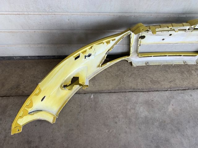 bontott FORD FOCUS III Első Lökhárító (Üresen)