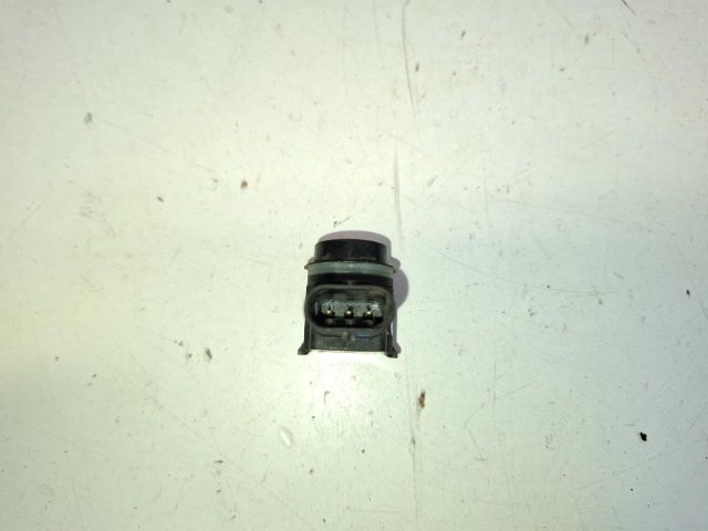 bontott FORD FOCUS III Első Tolatóradar Fej