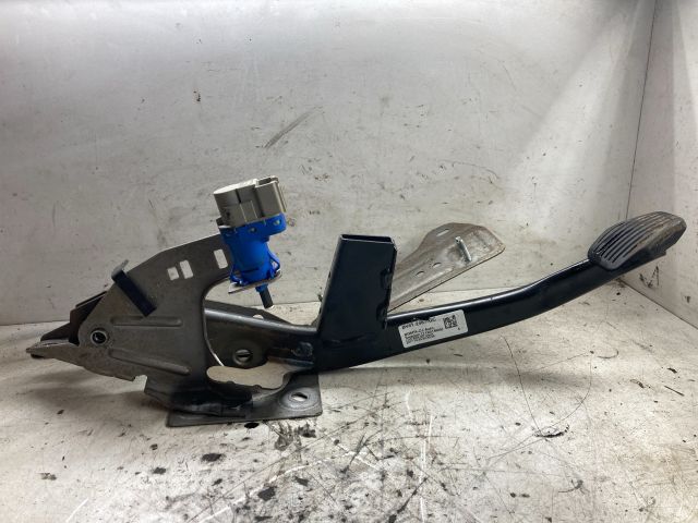 bontott FORD FOCUS III Fékpedál