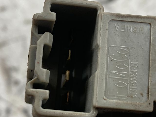 bontott FORD FOCUS III Fékpedál