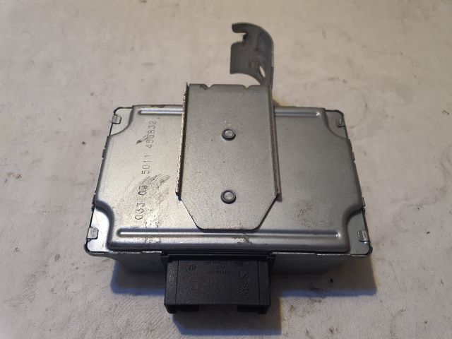 bontott FORD FOCUS III Feszültségszabályzó