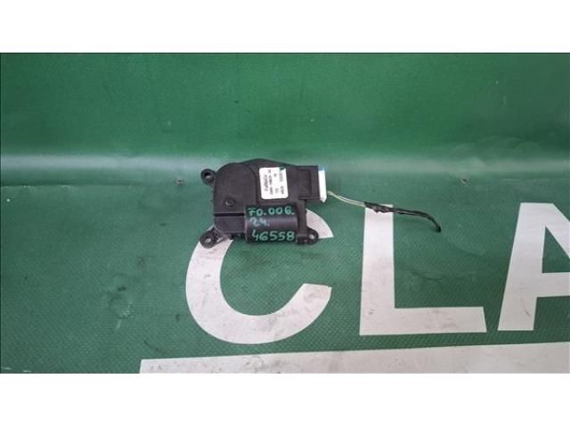 bontott FORD FOCUS III Fűtés Állító Motor