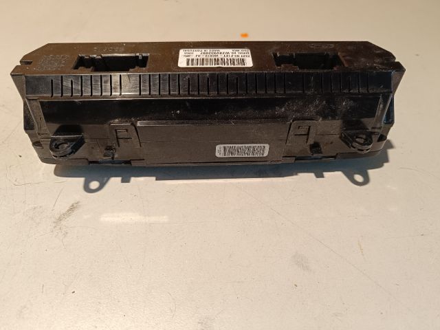 bontott FORD FOCUS III Fűtéskapcsoló (digit klímás)