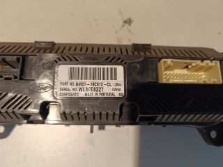 bontott FORD FOCUS III Fűtéskapcsoló (digit klímás)