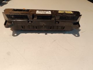 bontott FORD FOCUS III Fűtéskapcsoló (digit klímás)