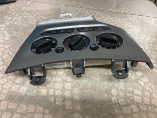 bontott FORD FOCUS III Fűtéskapcsoló (digit klímás)