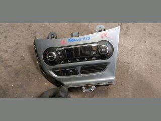 bontott FORD FOCUS III Fűtéskapcsoló (digit klímás)