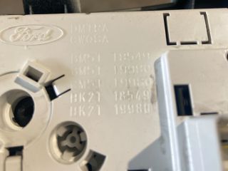 bontott FORD FOCUS III Fűtéskapcsoló (manuális klímás)