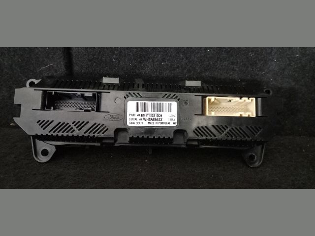 bontott FORD FOCUS III Fűtéskapcsoló (manuális klímás)