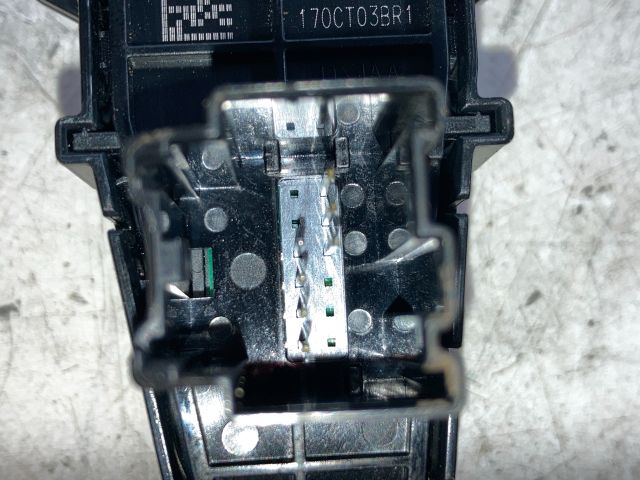 bontott FORD FOCUS III Fűtéskapcsoló