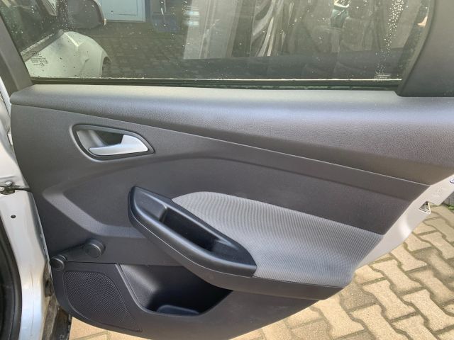 bontott FORD FOCUS III Fűtőmotor (Klímás)