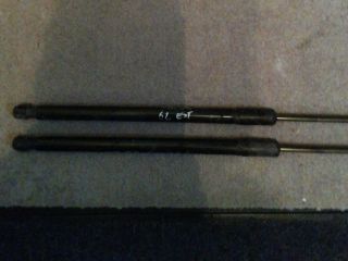 bontott FORD FOCUS III Gázrugós Kitámasztó Teleszkóp Pár Csomagtérajtó