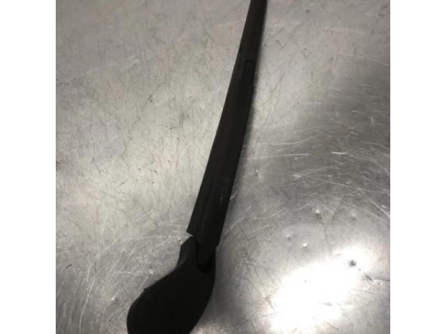 bontott FORD FOCUS III Hátsó Ablaktörlő Kar