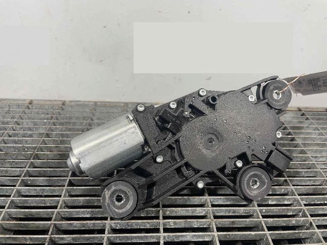 bontott FORD FOCUS III Hátsó Ablaktörlő Motor