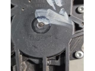 bontott FORD FOCUS III Hátsó Ablaktörlő Motor