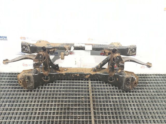 bontott FORD FOCUS III Hátsó Bölcső