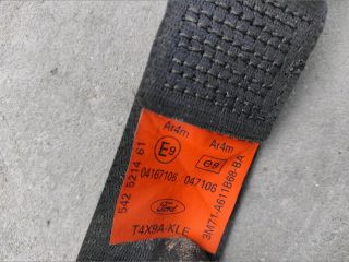 bontott FORD FOCUS III Hátsó középső Biztonsági Öv