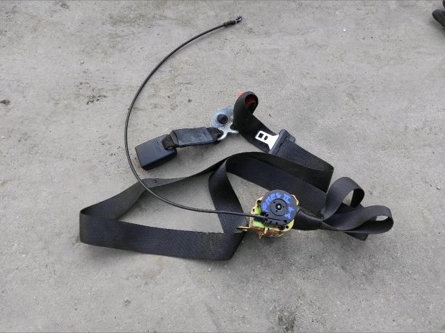 bontott FORD FOCUS III Hátsó középső Biztonsági Öv