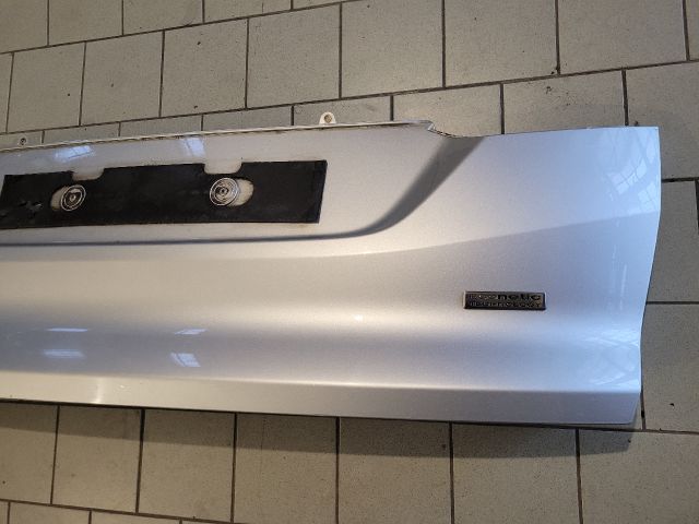 bontott FORD FOCUS III Hátsó középső Biztonsági Öv