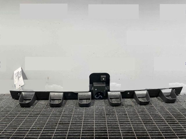 bontott FORD FOCUS III Hátsó középső Lökhárító Tartó (Műanyag)