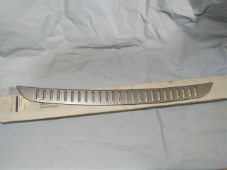 bontott FORD FOCUS III Hátsó Lökhárító Felső