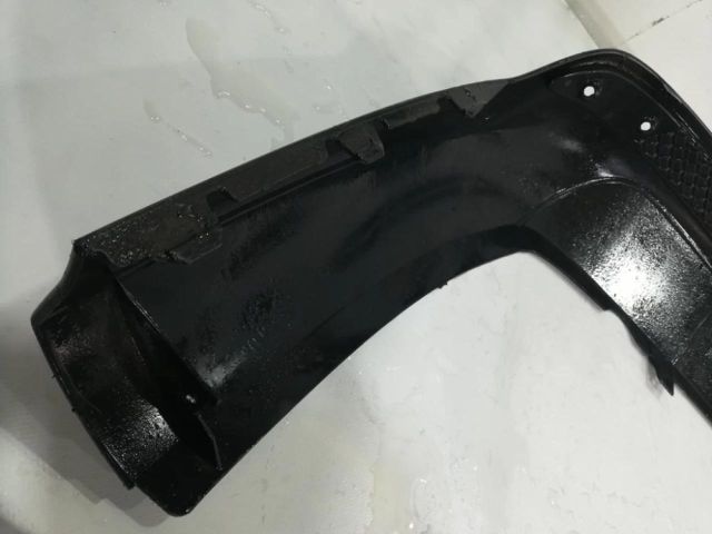 bontott FORD FOCUS III Hátsó Lökhárító Légterelő