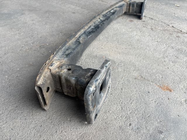 bontott FORD FOCUS III Hátsó Lökhárító Merevítő (Fém)