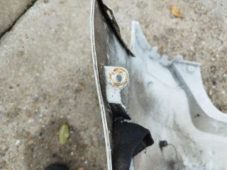 bontott FORD FOCUS III Hátsó Lökhárító (Részeivel)