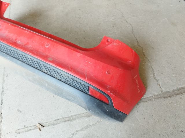 bontott FORD FOCUS III Hátsó Lökhárító (Részeivel)