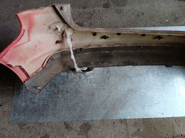 bontott FORD FOCUS III Hátsó Lökhárító (Részeivel)