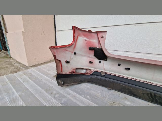 bontott FORD FOCUS III Hátsó Lökhárító (Részeivel)