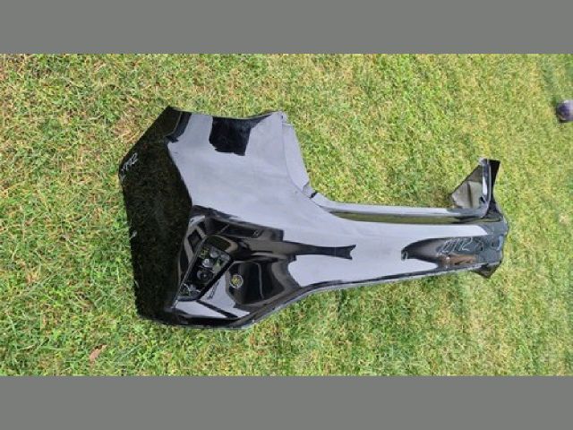 bontott FORD FOCUS III Hátsó Lökhárító (Részeivel)