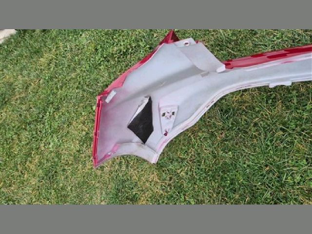 bontott FORD FOCUS III Hátsó Lökhárító (Részeivel)