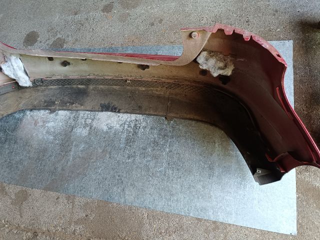 bontott FORD FOCUS III Hátsó Lökhárító (Részeivel)