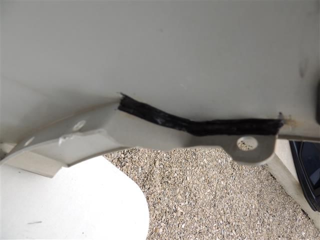 bontott FORD FOCUS III Hátsó Lökhárító (Részeivel)