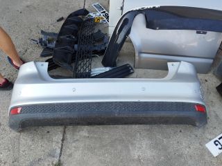 bontott FORD FOCUS III Hátsó Lökhárító (Részeivel)