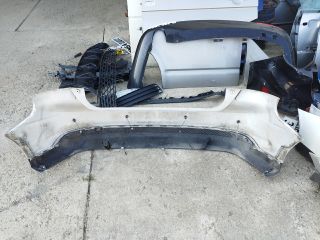 bontott FORD FOCUS III Hátsó Lökhárító (Részeivel)