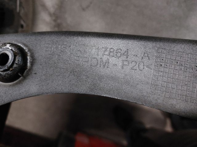 bontott FORD FOCUS III Hátsó Lökhárító (Részeivel)