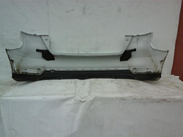 bontott FORD FOCUS III Hátsó Lökhárító (Üresen)