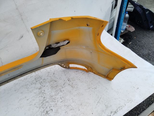 bontott FORD FOCUS III Hátsó Lökhárító (Üresen)