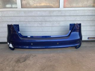 bontott FORD FOCUS III Hátsó Lökhárító (Üresen)