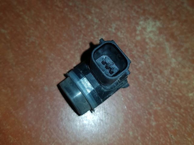 bontott FORD FOCUS III Hátsó Tolatóradar Fej