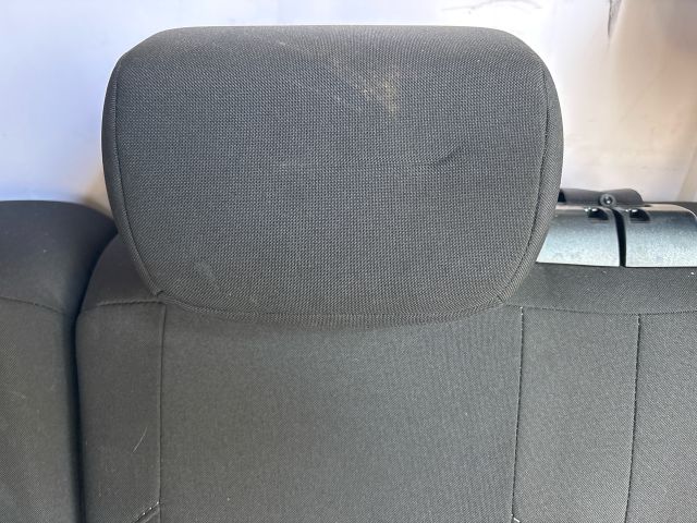 bontott FORD FOCUS III Hátsó Ülés