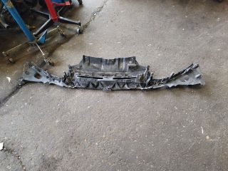 bontott FORD FOCUS III Homlokfal Burkolat