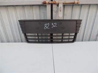 bontott FORD FOCUS III Hűtőrács