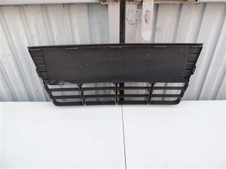 bontott FORD FOCUS III Hűtőrács