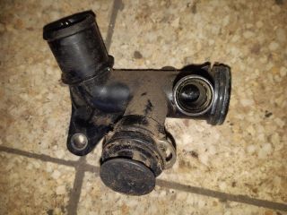 bontott FORD FOCUS III Hűtővíz Elosztó Cső