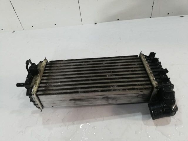 bontott FORD FOCUS III Intercooler