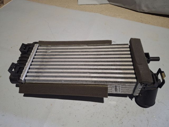 bontott FORD FOCUS III Intercooler