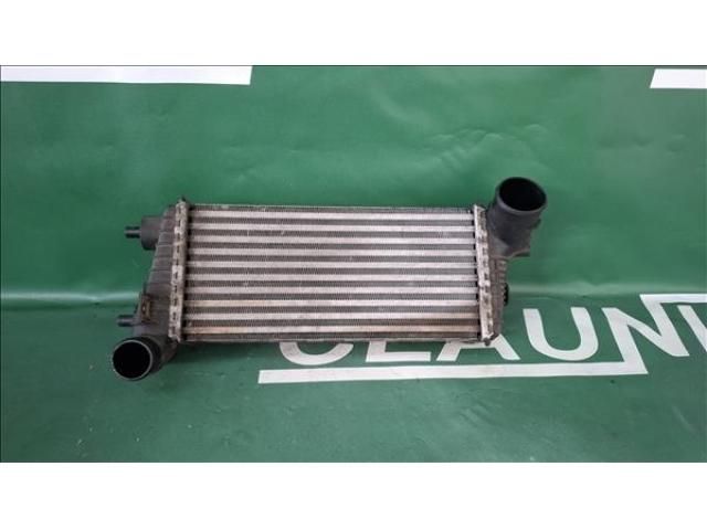 bontott FORD FOCUS III Intercooler